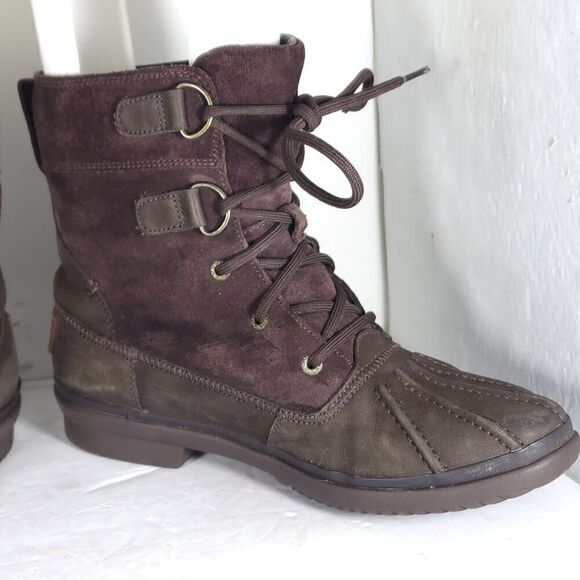 UGG Women's Azaria US8? Brown Suede Waterproof Sheepskin Lined Duck Boots - Picture 7 of 13
